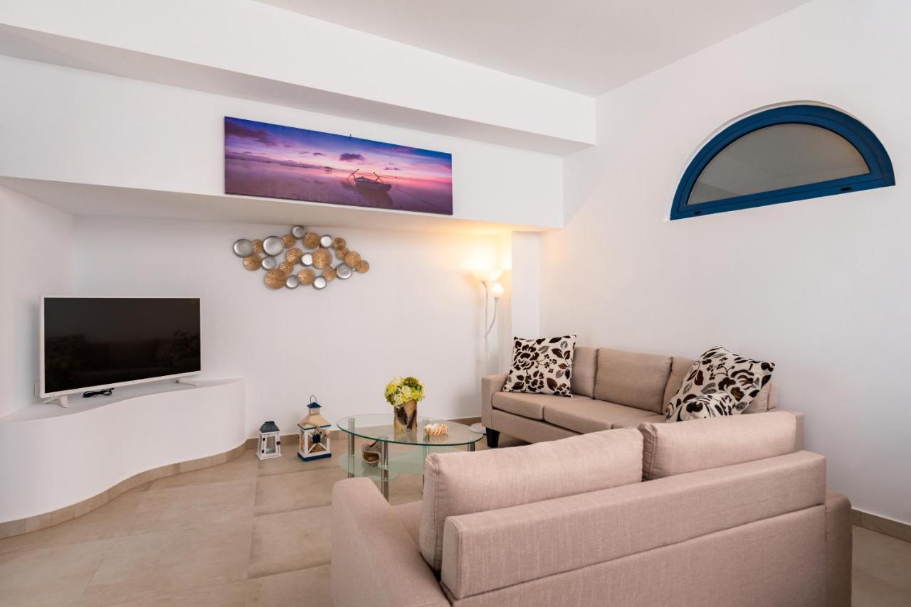 Villa Waves Монолитос Экстерьер фото